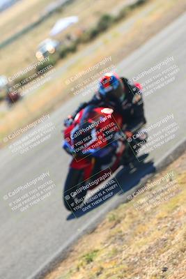 media/Oct-15-2023-TrackXperience (Sun) [[85198ff50b]]/Group 3/session 4 turn 3/